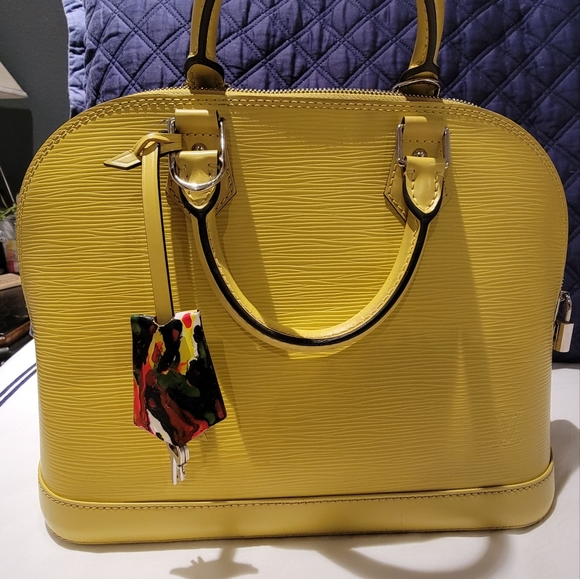 Louis Vuitton Epi Pistachio Leather Alma Satchel PM 2014 Duo Crossbody - Picture 2 of 16